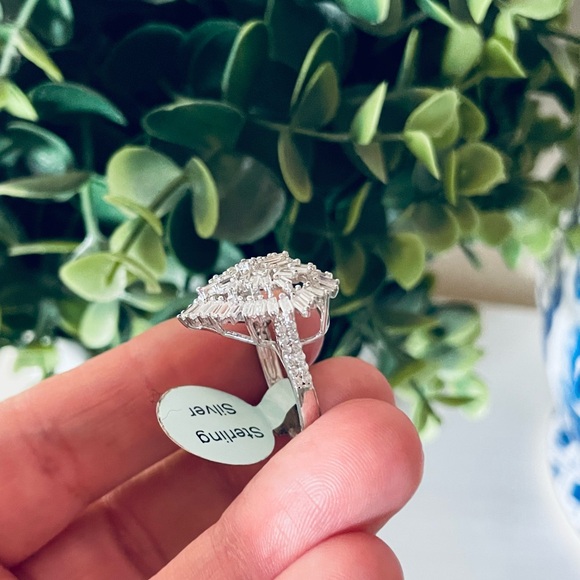 Beautiful Brand New size 7 large Heart Cubic Zirconia Sterling silver 925 ring - Picture 3 of 6